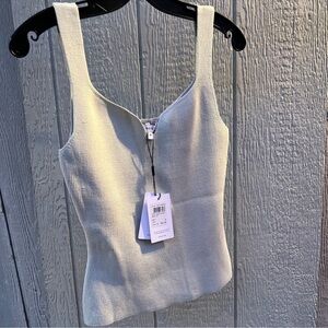 NWT Reiss daisy sweetheart neckline ribbed top